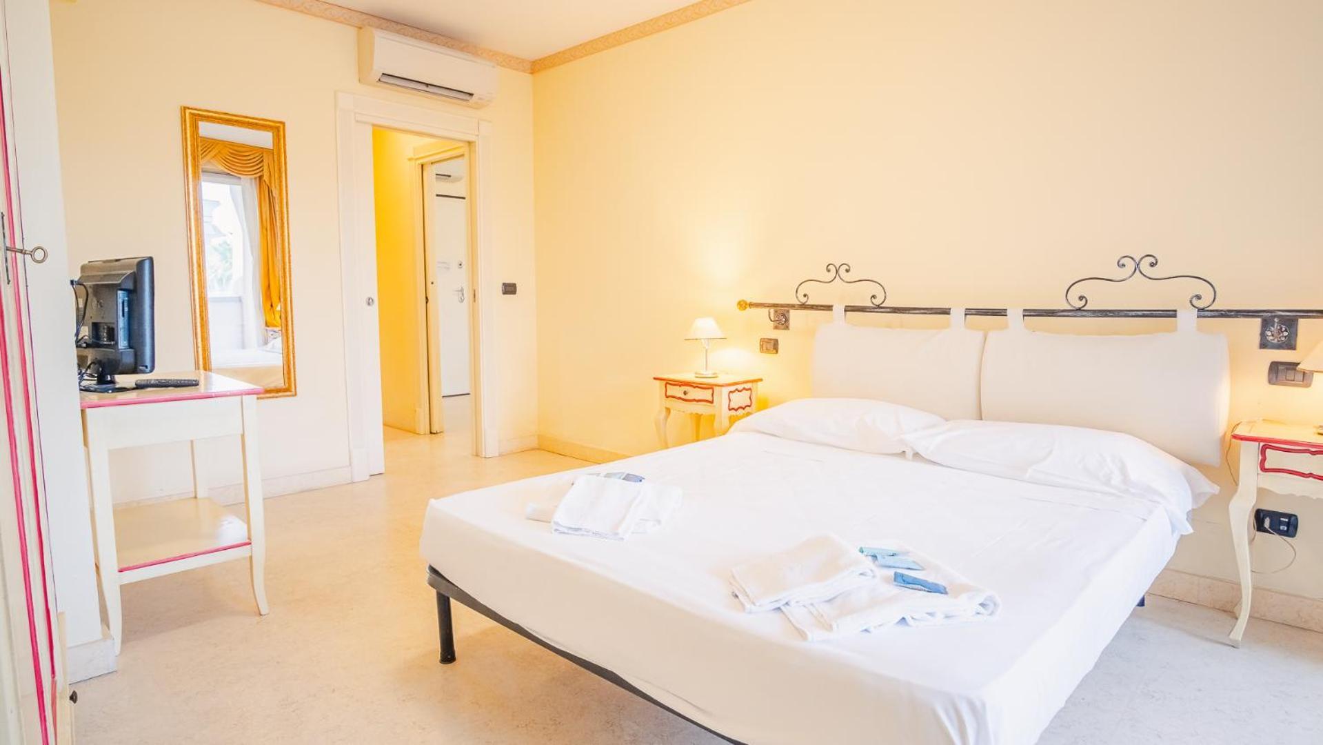 Relais Du Lac Village - Italian Homing Desenzano del Garda Extérieur photo