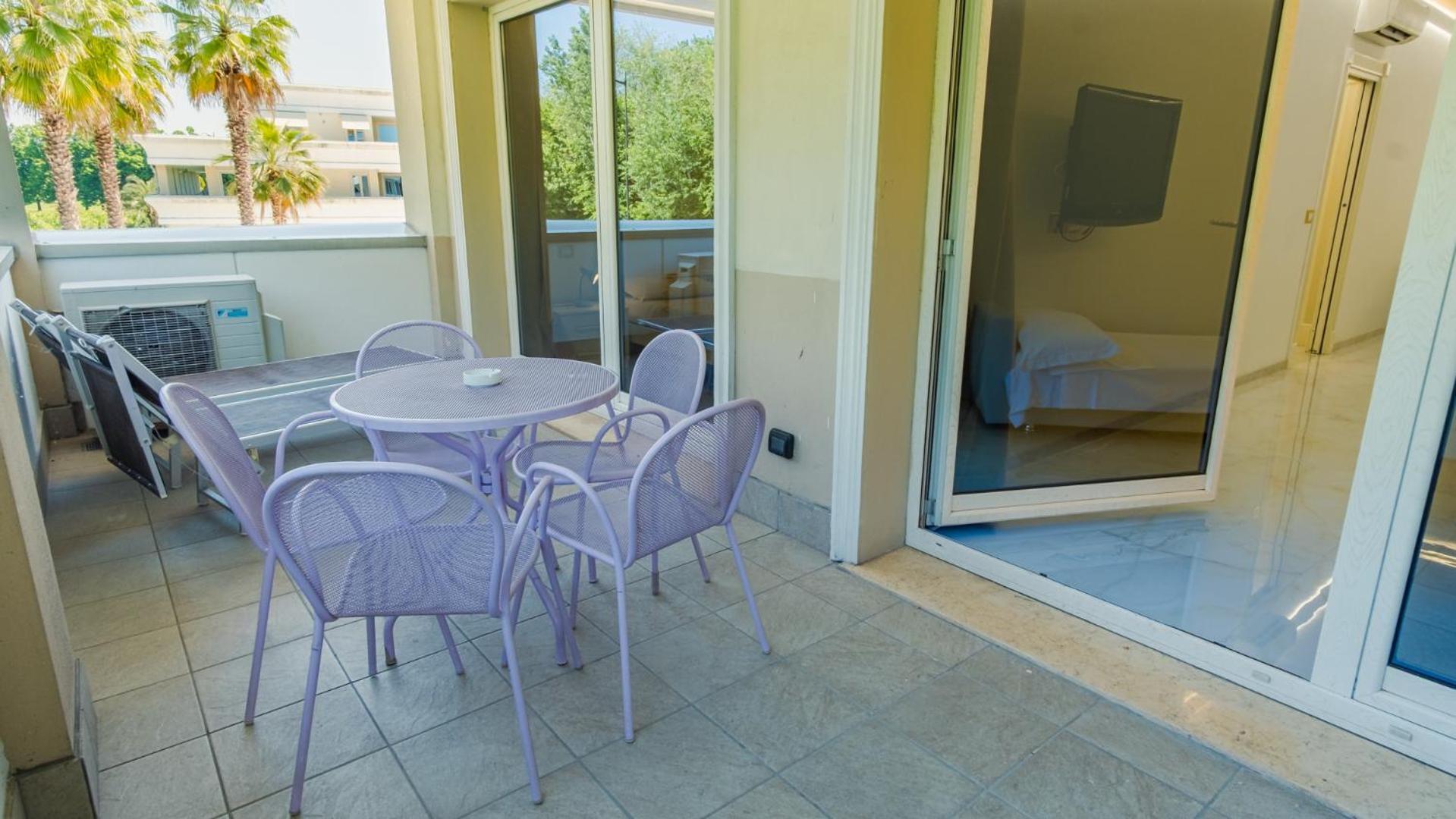 Relais Du Lac Village - Italian Homing Desenzano del Garda Extérieur photo