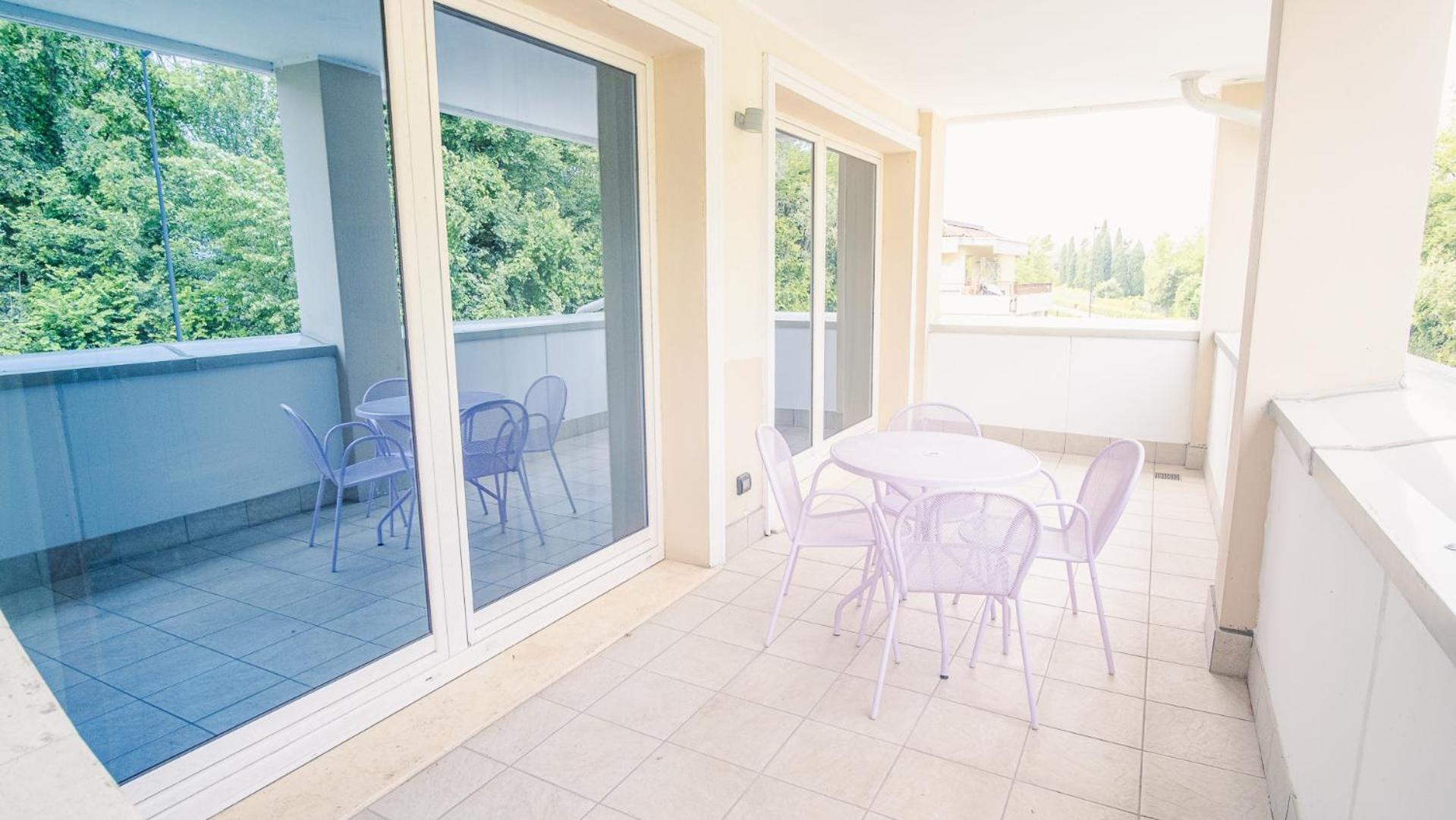 Relais Du Lac Village - Italian Homing Desenzano del Garda Extérieur photo