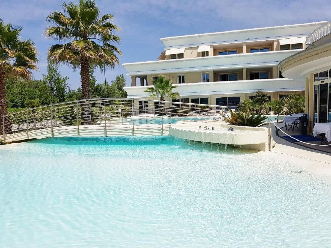 Relais Du Lac Village - Italian Homing Desenzano del Garda Extérieur photo